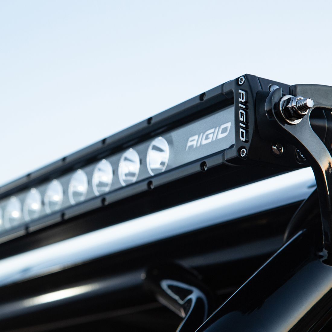 Radiance+ SR-Series RGBW Lightbar