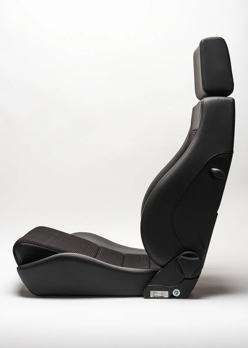 Sportline F - Square Headrest