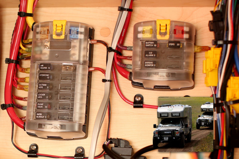 ST Blade Fuse Block - 6 Circuits with Cover