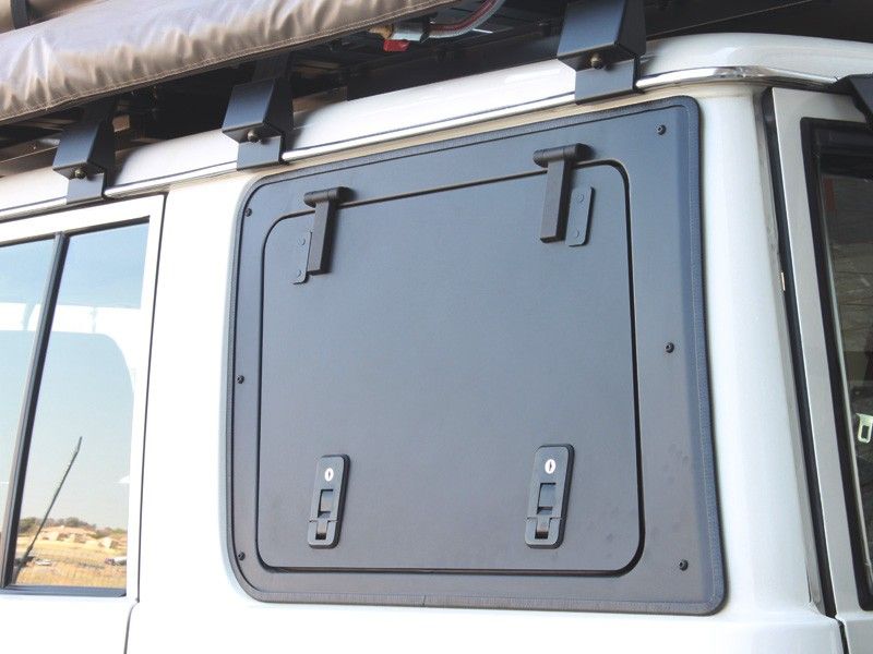 LAND CRUISER 76 GULLWING WINDOW / LEFT HAND SIDE ALUMINIUM